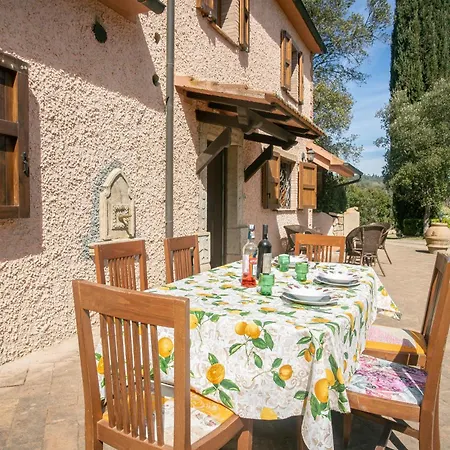 Flores Villa *