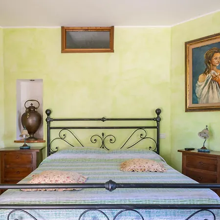 Flores Villa *